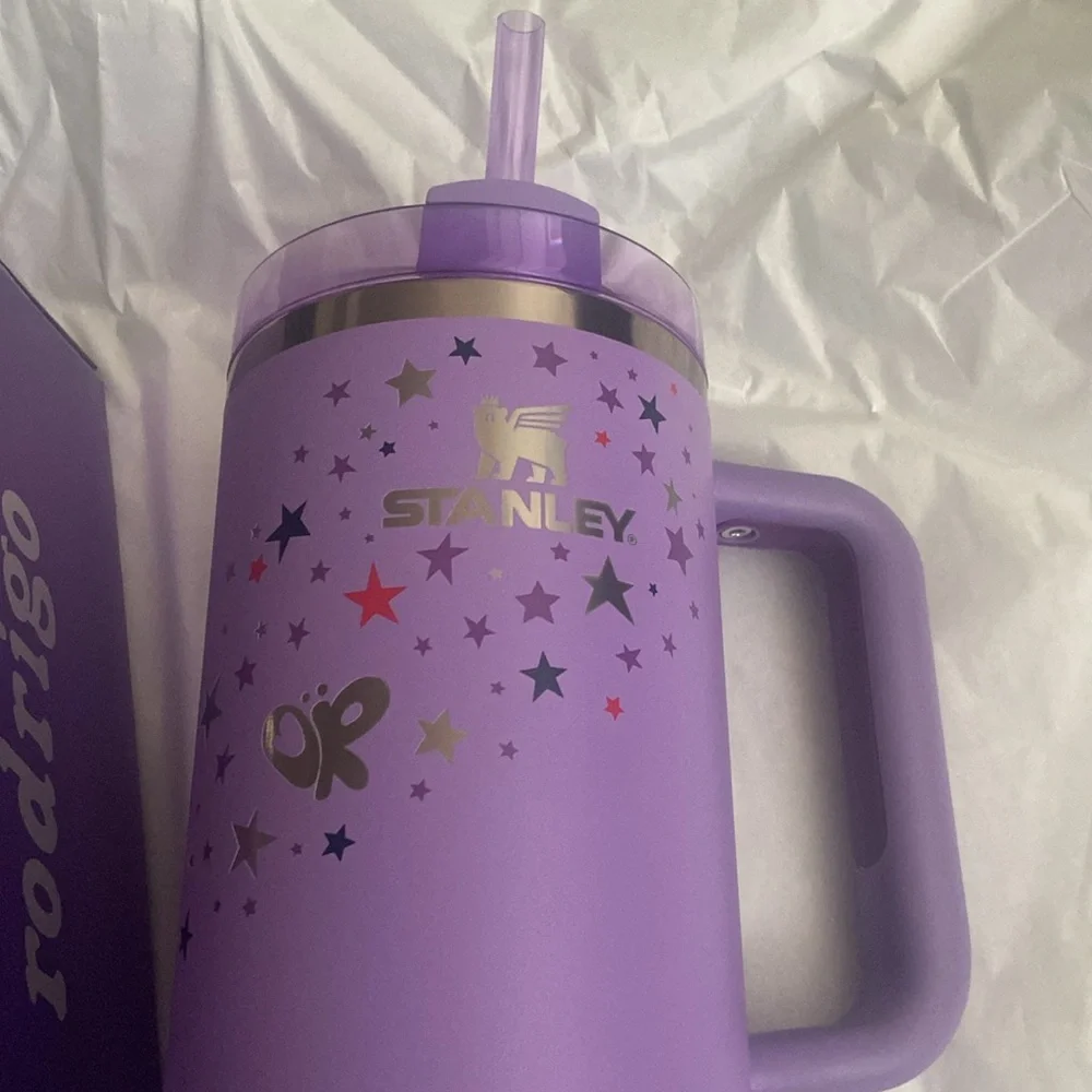 NWT Olivia Rodrigo x Stanley Collab - Picture 4 of 6